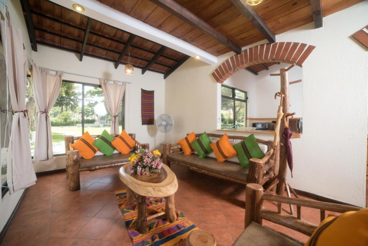 VILLAS JUCANYA Super Higienizadas Panajachel Exterior foto